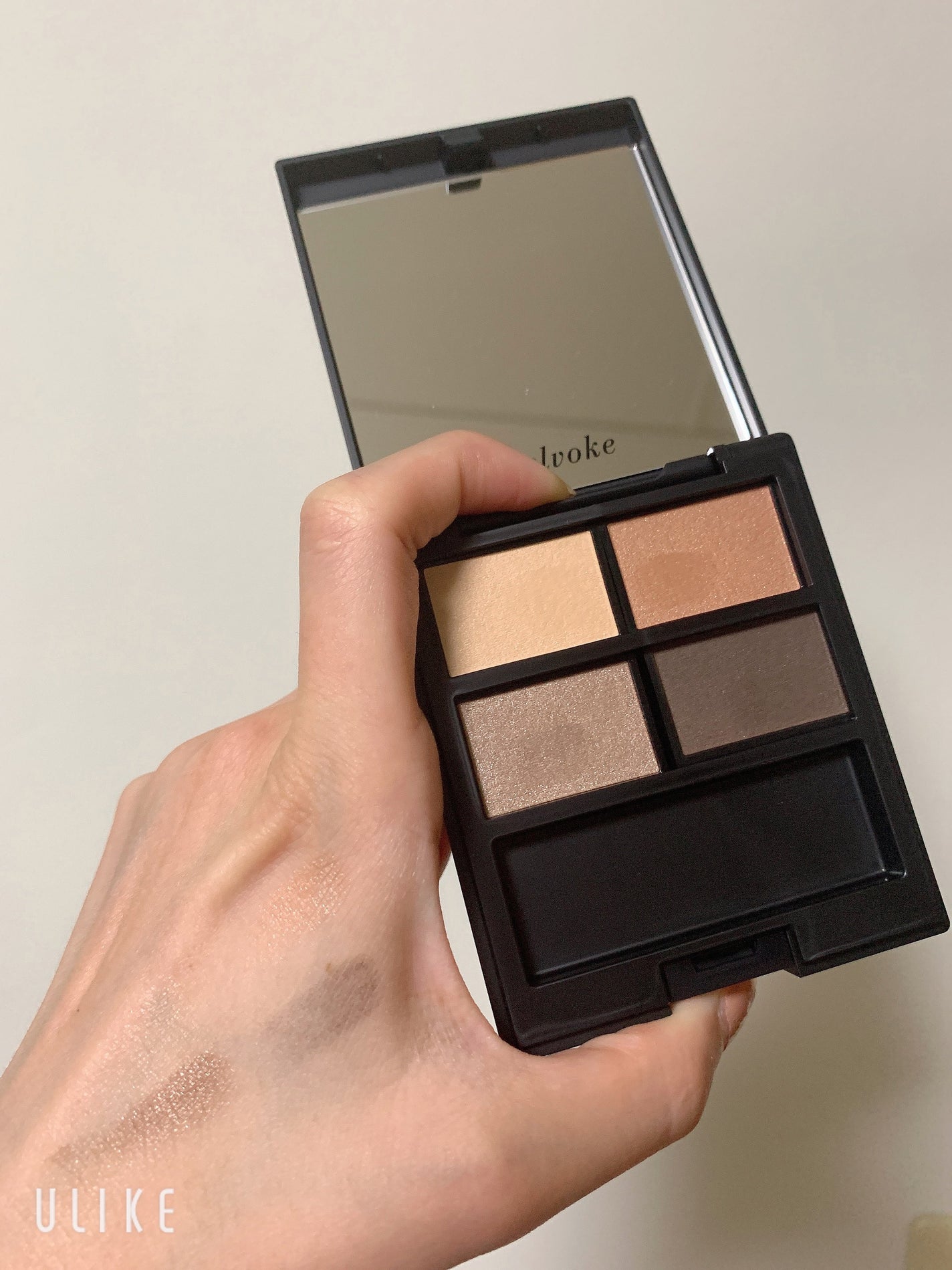 セルヴォーク ヴァティック アイパレット/Celvoke/アイシャドウパレットを使ったクチコミ(7枚目)