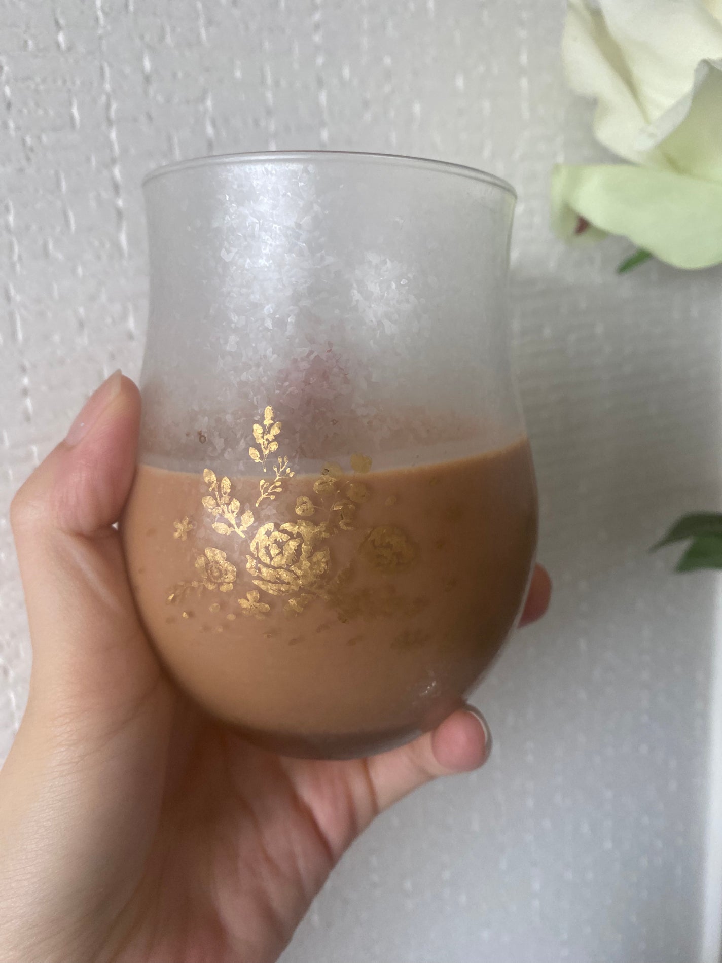 ぷぅぴぃ《紫コス部💜💗》 on LIPS 「ISHIYA白い恋人チョコレートドリンクあの白い恋人がドリンク..」(2枚目)