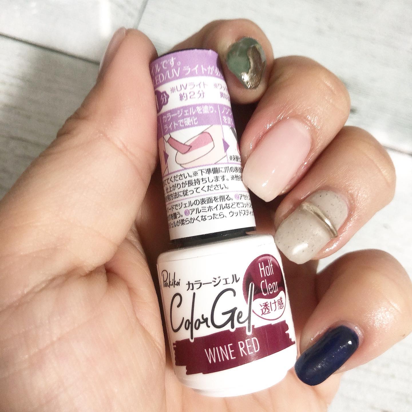 パル カラージェル ワインレッド/キャンドゥ/ジェルネイルを使ったクチコミ（3枚目）