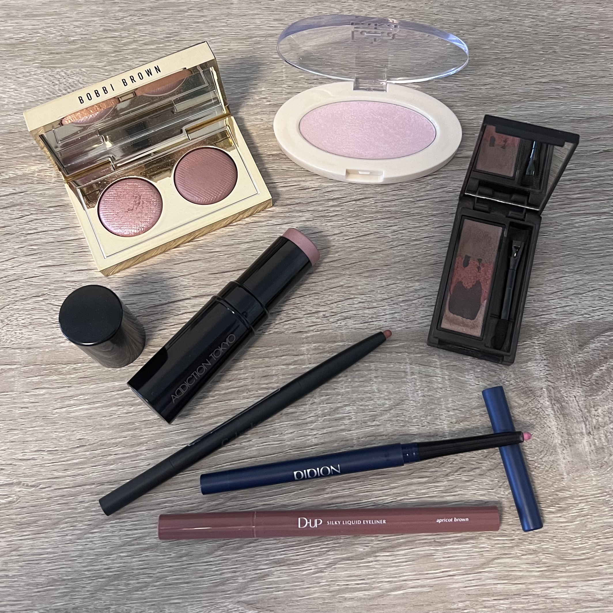 セルヴォーク シュアネス アイライナーペンシル 07 ピンク/Celvoke/ペンシルアイライナーを使ったクチコミ（1枚目）