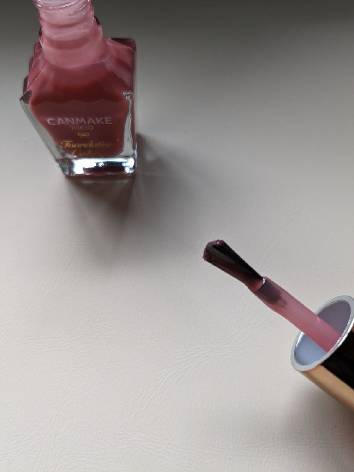 ファンデーションカラーズ/キャンメイク/マニキュアを使ったクチコミ(3枚目)