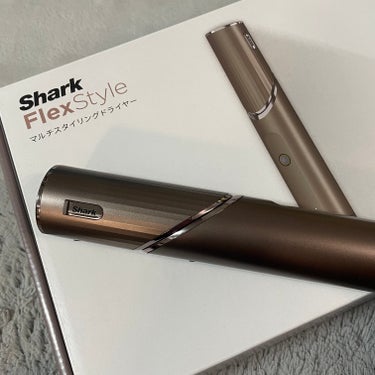 Shark BEAUTY Shark BEAUTY Shark FlexStyle マルチドライヤー HD434Jのクチコミ「スリムで軽量ドライヤー✨
Shark BEAUTYの
Shark FlexStyle マルチド.....」（2枚目）