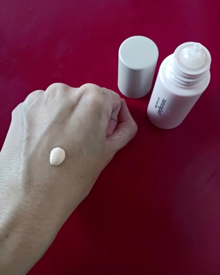 オイルコントロール ミルク /ナチュラグラッセ/化粧下地を使ったクチコミ(2枚目)