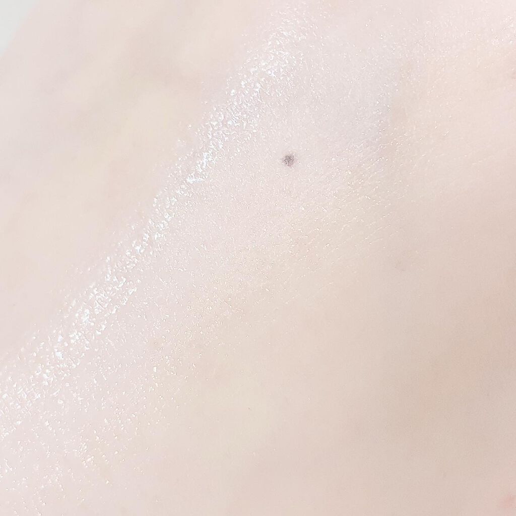 モイストリップバーム/XOUL/リップバームを使ったクチコミ(4枚目)