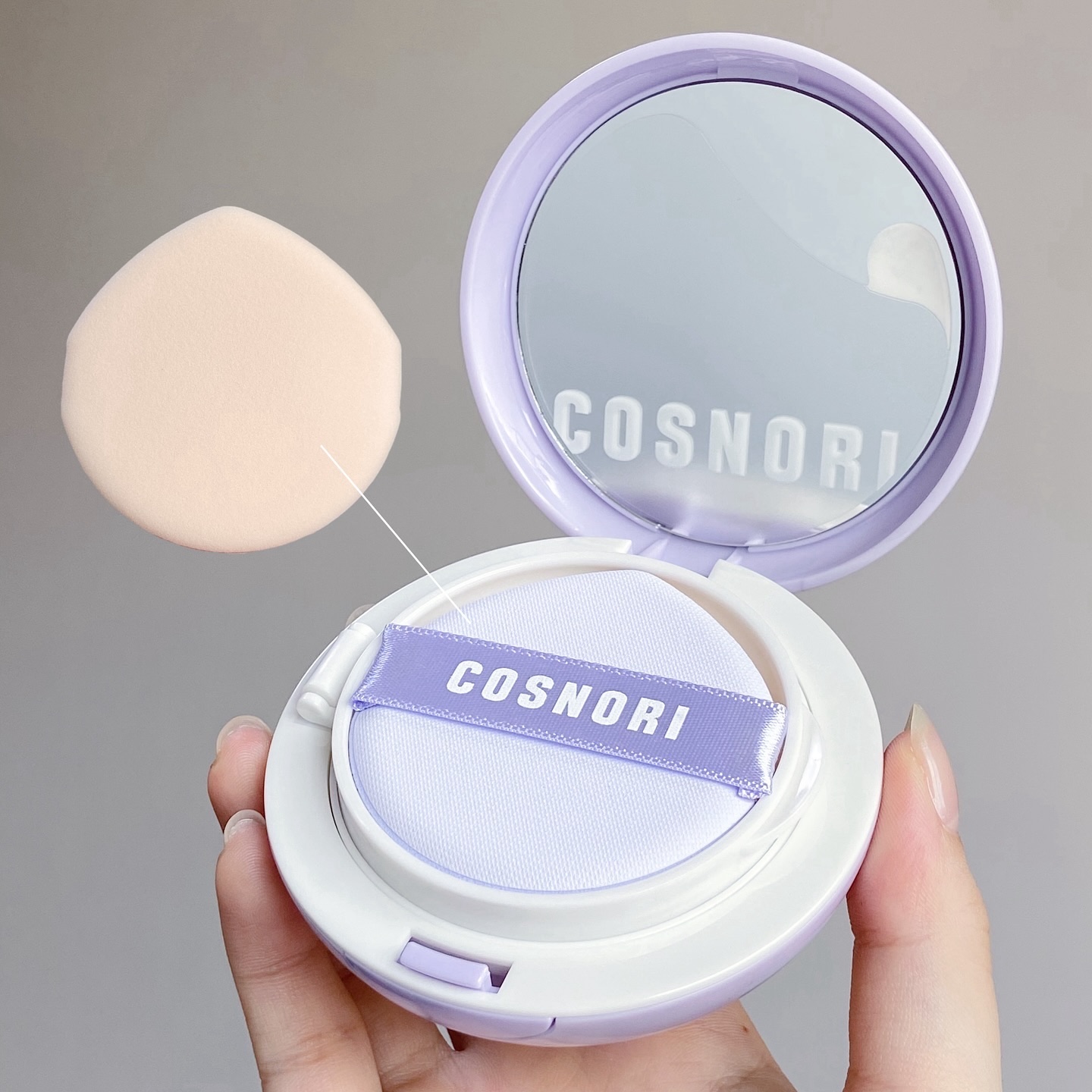 パンテノールバリアクッション/COSNORI/クッションファンデーションを使ったクチコミ（3枚目）