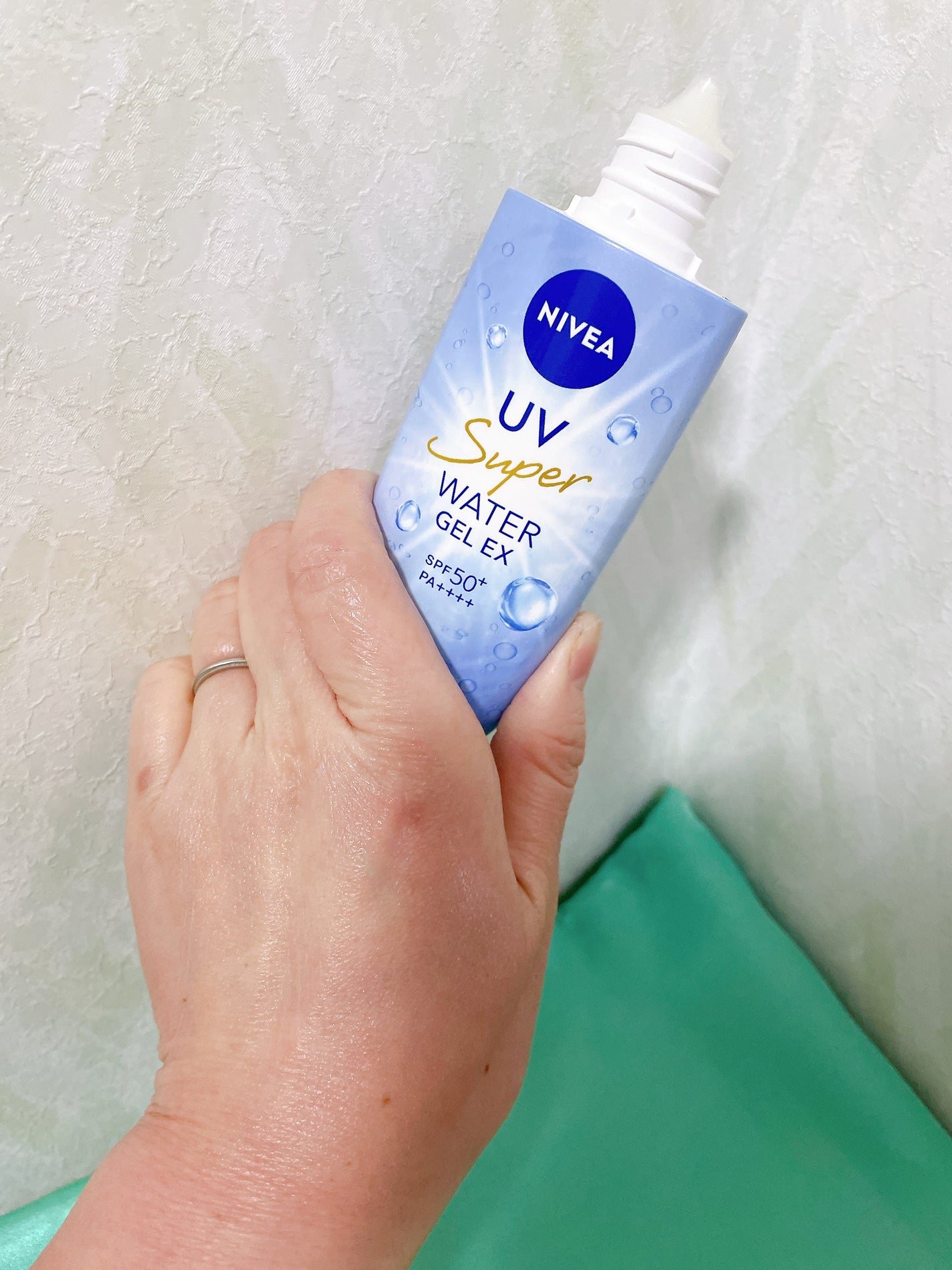 ニベアUV ウォータージェルEX/ニベア/日焼け止めジェルを使ったクチコミ(4枚目)