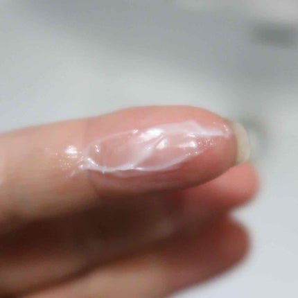 ミスクレオ on LIPS 「年齢的にも肌が乾燥しやすいし保湿しても潤いがキープ出来てないの..」(4枚目)