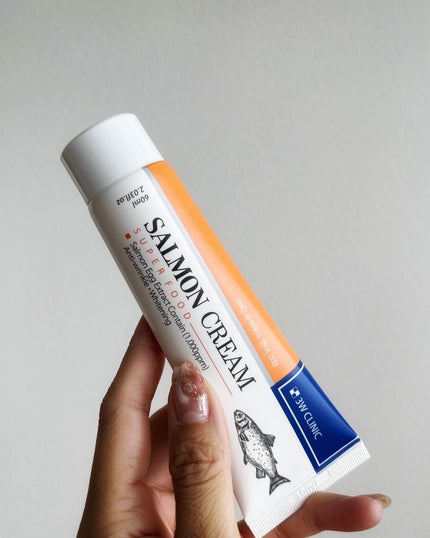 スーパーフードクリーム(サーモンクリーム)/3W CLINIC(韓国)/フェイスクリームを使ったクチコミ(2枚目)