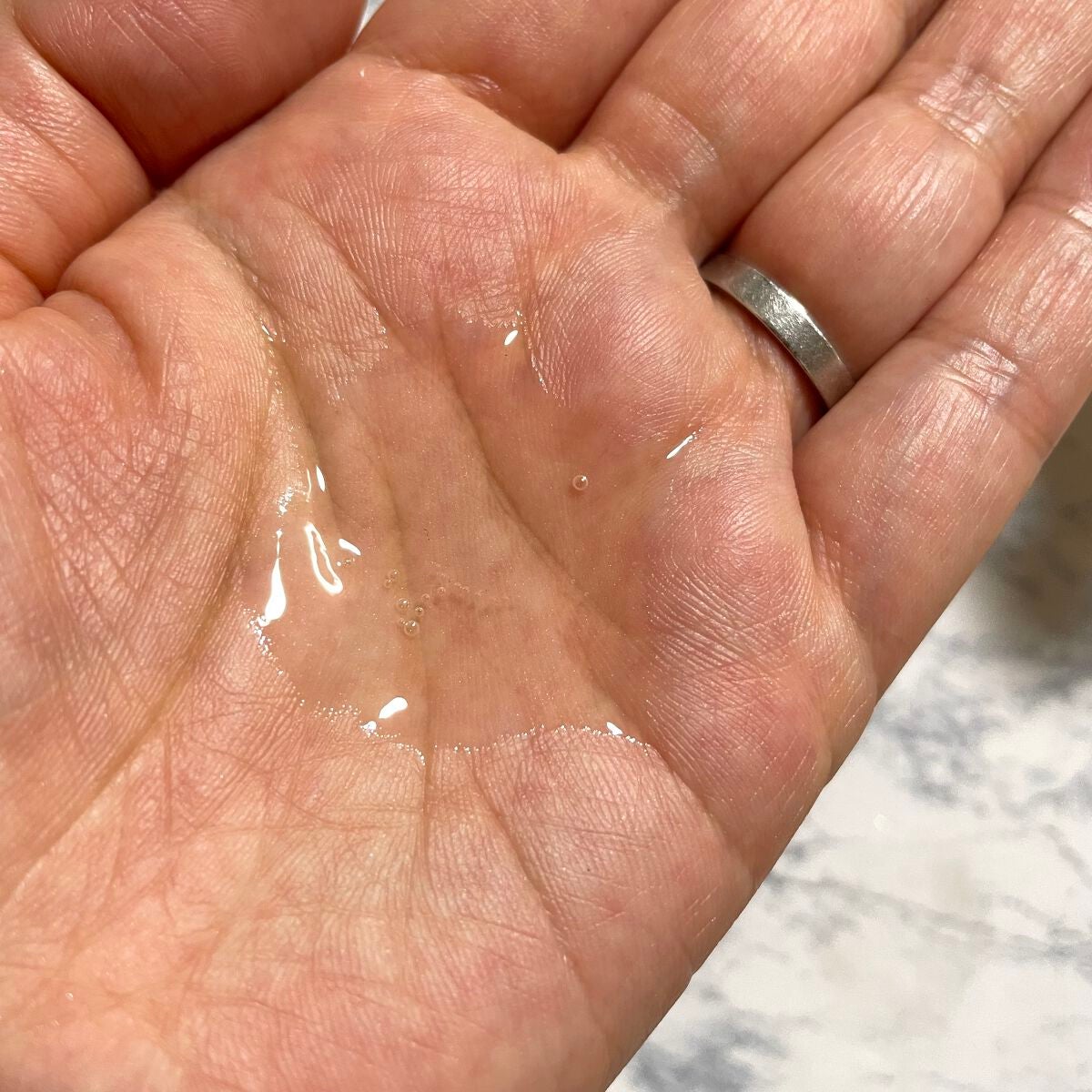 シルキー スムースモイスチャー ヘアオイル 3.0/&honey/ヘアオイルを使ったクチコミ(4枚目)