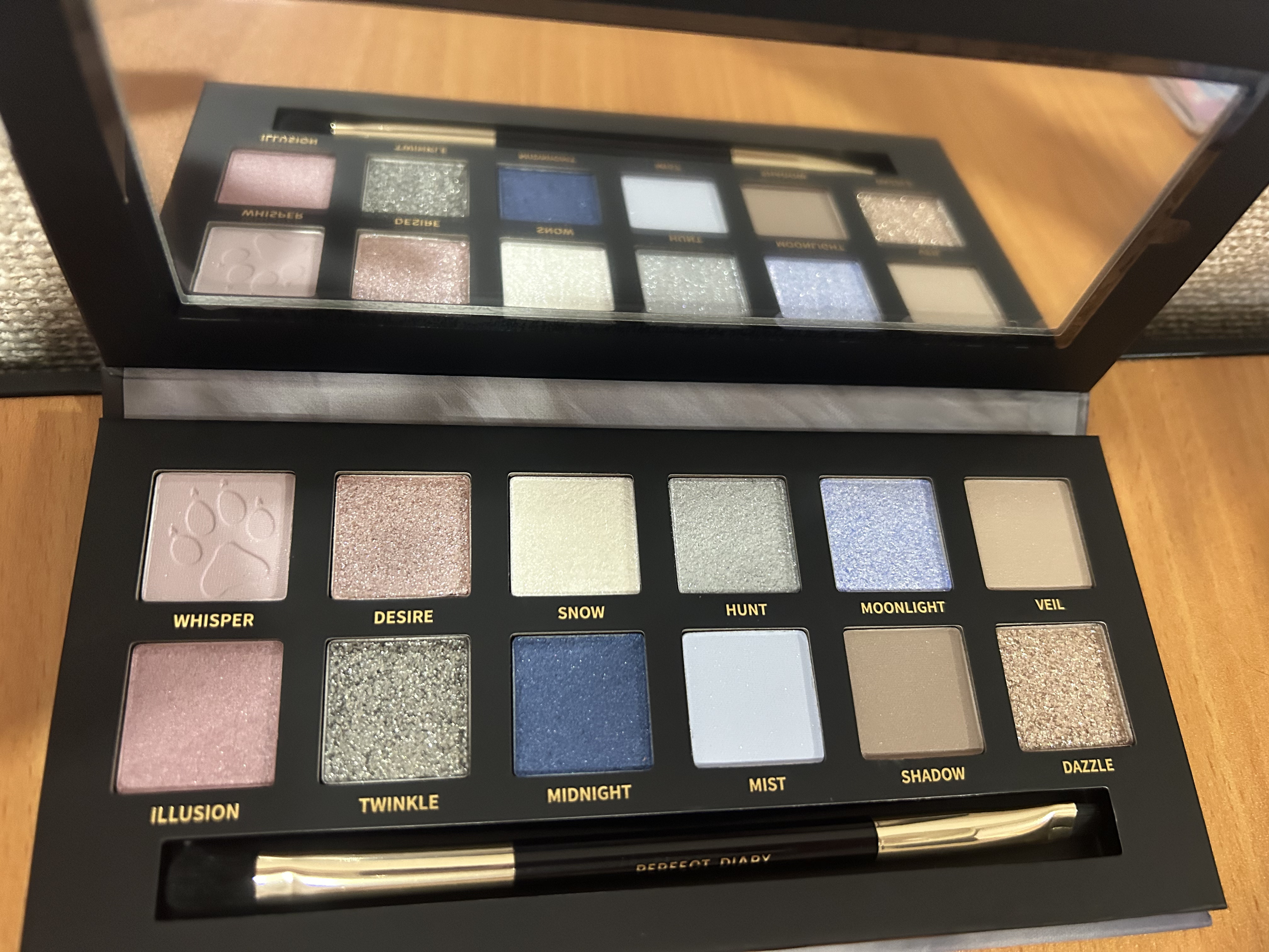 エクスプローラ12色 動物アイシャドウパレット/PERFECT DIARY/アイシャドウパレットを使ったクチコミ（2枚目）