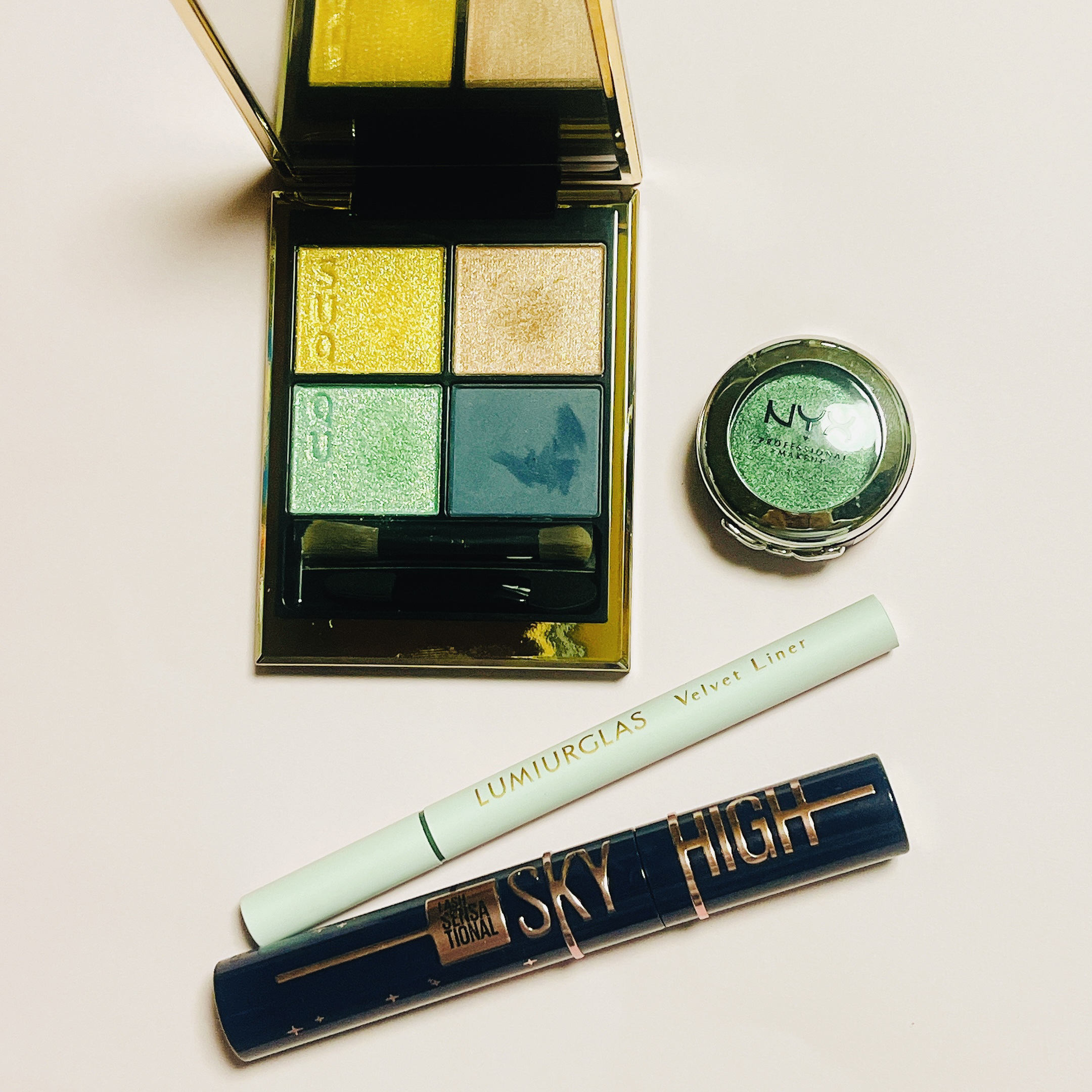 プリズマ シャドウ/NYX Professional Makeup/単色アイシャドウを使ったクチコミ（1枚目）