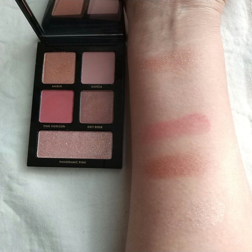 チークパレット エスメ/BOBBI BROWN/ジェル・クリームチークを使ったクチコミ（2枚目）