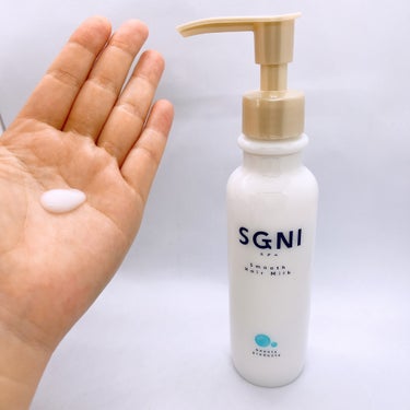 SGNI スムースヘアミルクのクチコミ「SGNIのスムースヘアミルクを使用しました😊
すばやくなじんでくれる髪の導入ミルクになっており.....」（2枚目）