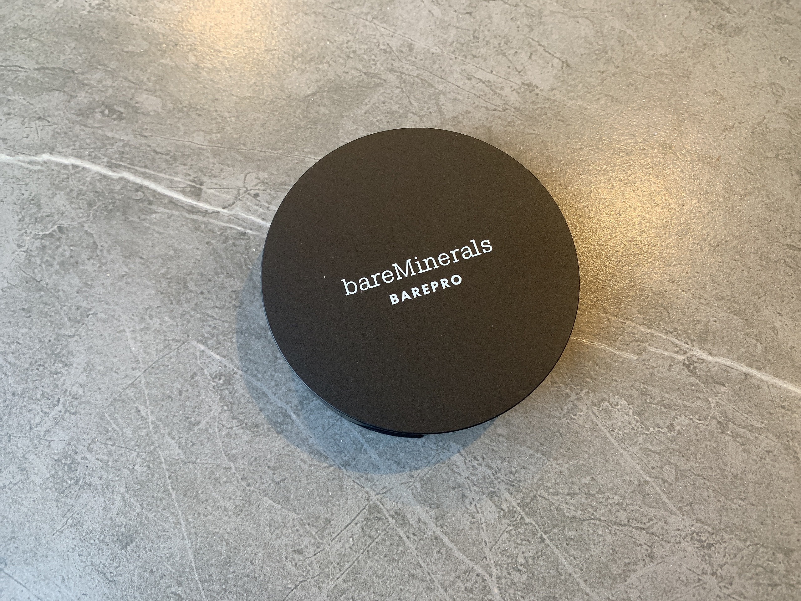 ベアプロ 24HR パウダー ファンデーション/bareMinerals/パウダーファンデーションを使ったクチコミ（2枚目）