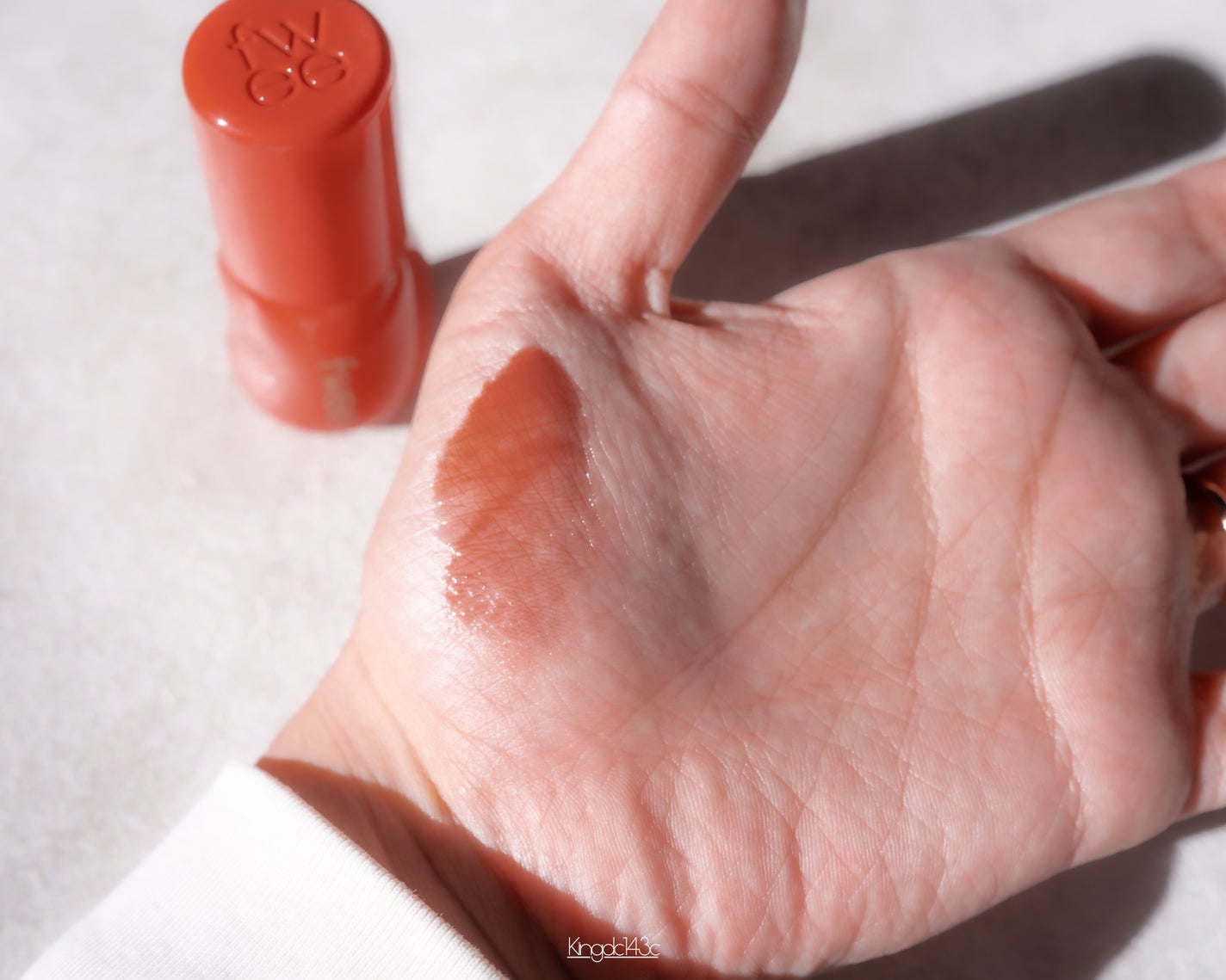 フィー 3Dボリューミンググロス/fwee/リップグロスを使ったクチコミ(5枚目)