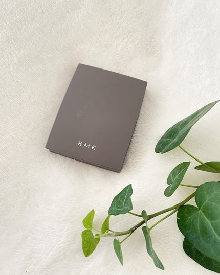 オブスキュア テンプテイション アイシャドウパレット/RMK/アイシャドウパレットを使ったクチコミ(3枚目)