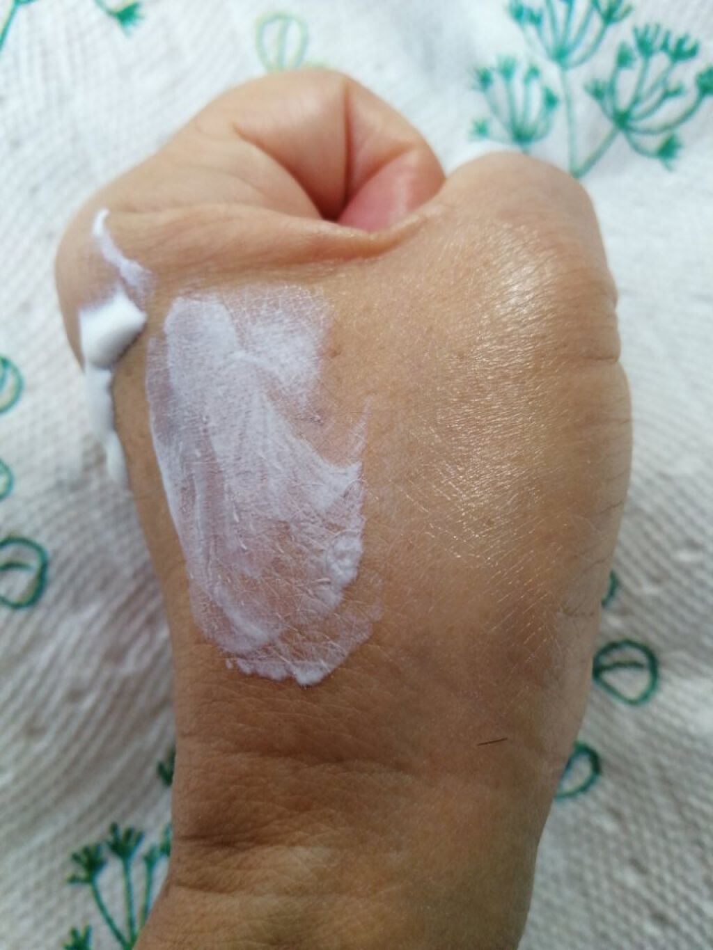 レイセラ 薬用プロテクターUVクリーム/ノエビア/日焼け止めクリームを使ったクチコミ（3枚目）