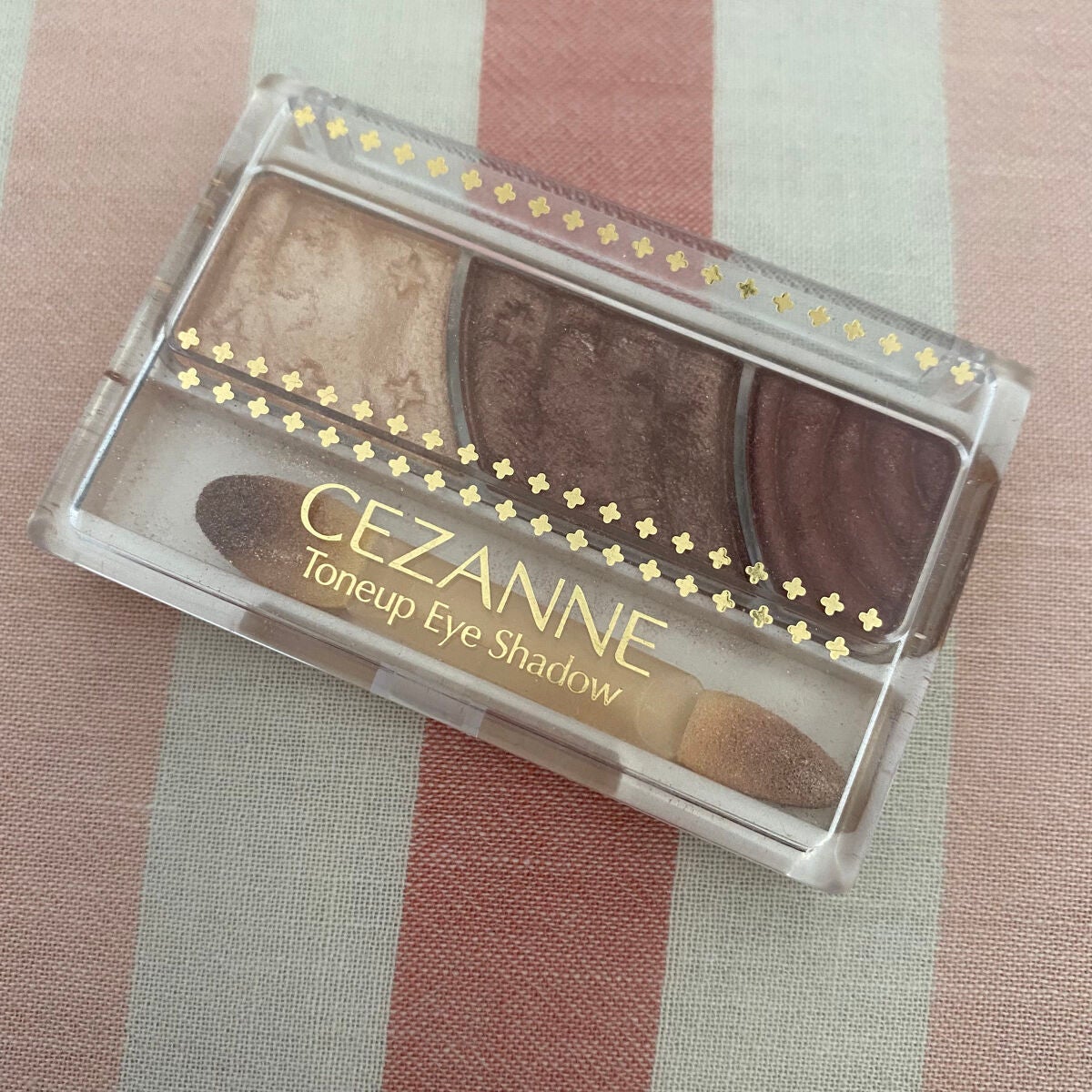 トーンアップアイシャドウ/CEZANNE/アイシャドウパレットを使ったクチコミ(1枚目)