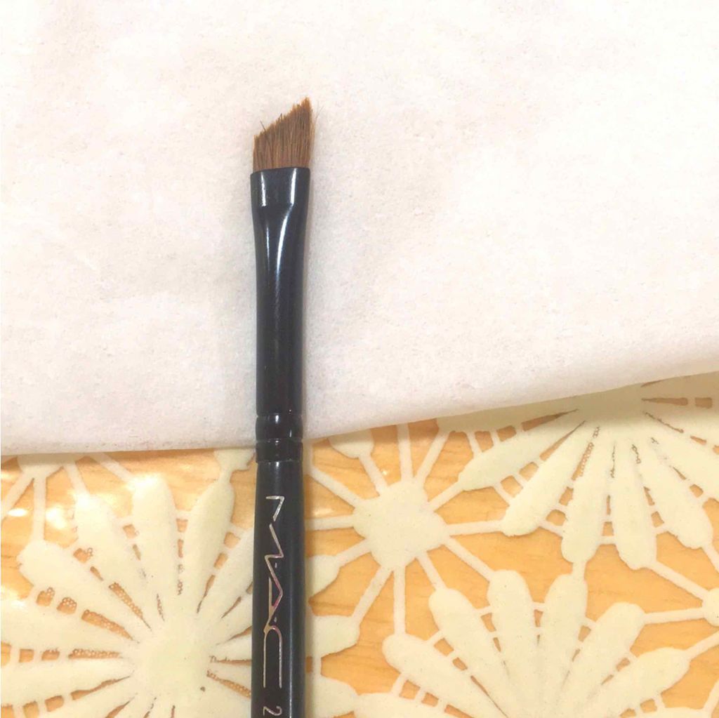 #266 スモール アングル ブラシ/M・A・C/メイクブラシを使ったクチコミ(1枚目)