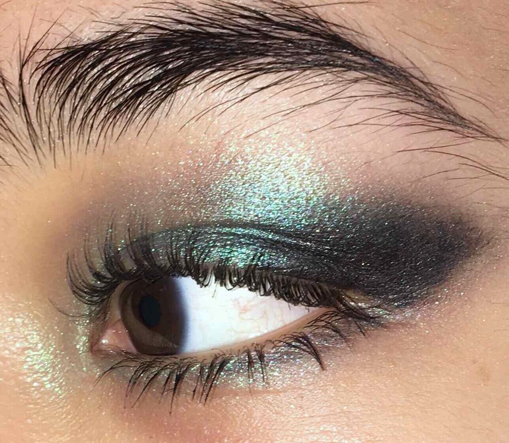 Makeup Ur Mind /ColourPop/アイシャドウパレットを使ったクチコミ（3枚目）