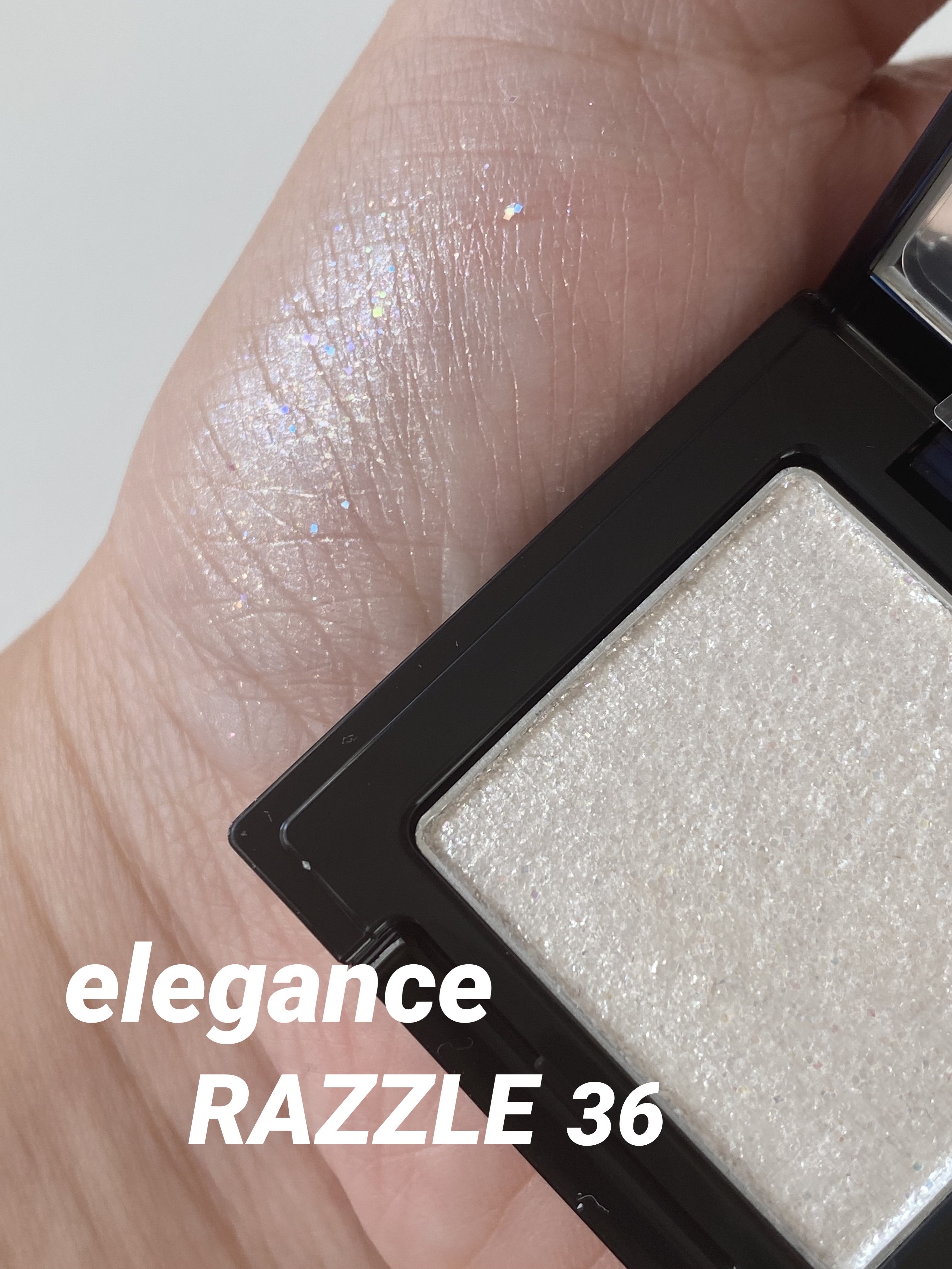 ラズル アイカラー 36 Paparazzi/エレガンス ラズル /単色アイシャドウを使ったクチコミ（1枚目）