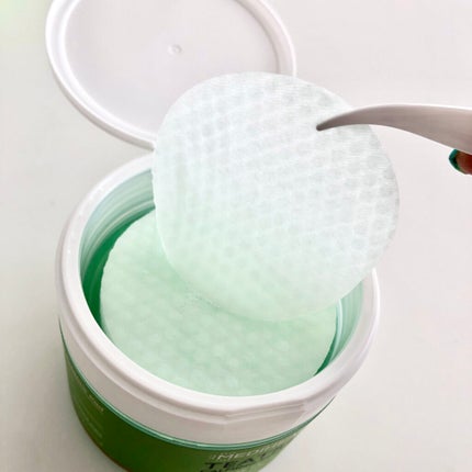 ティーツリーカーミングエッセンスパッド/MEDIHEAL/トナーパッドを使ったクチコミ(4枚目)