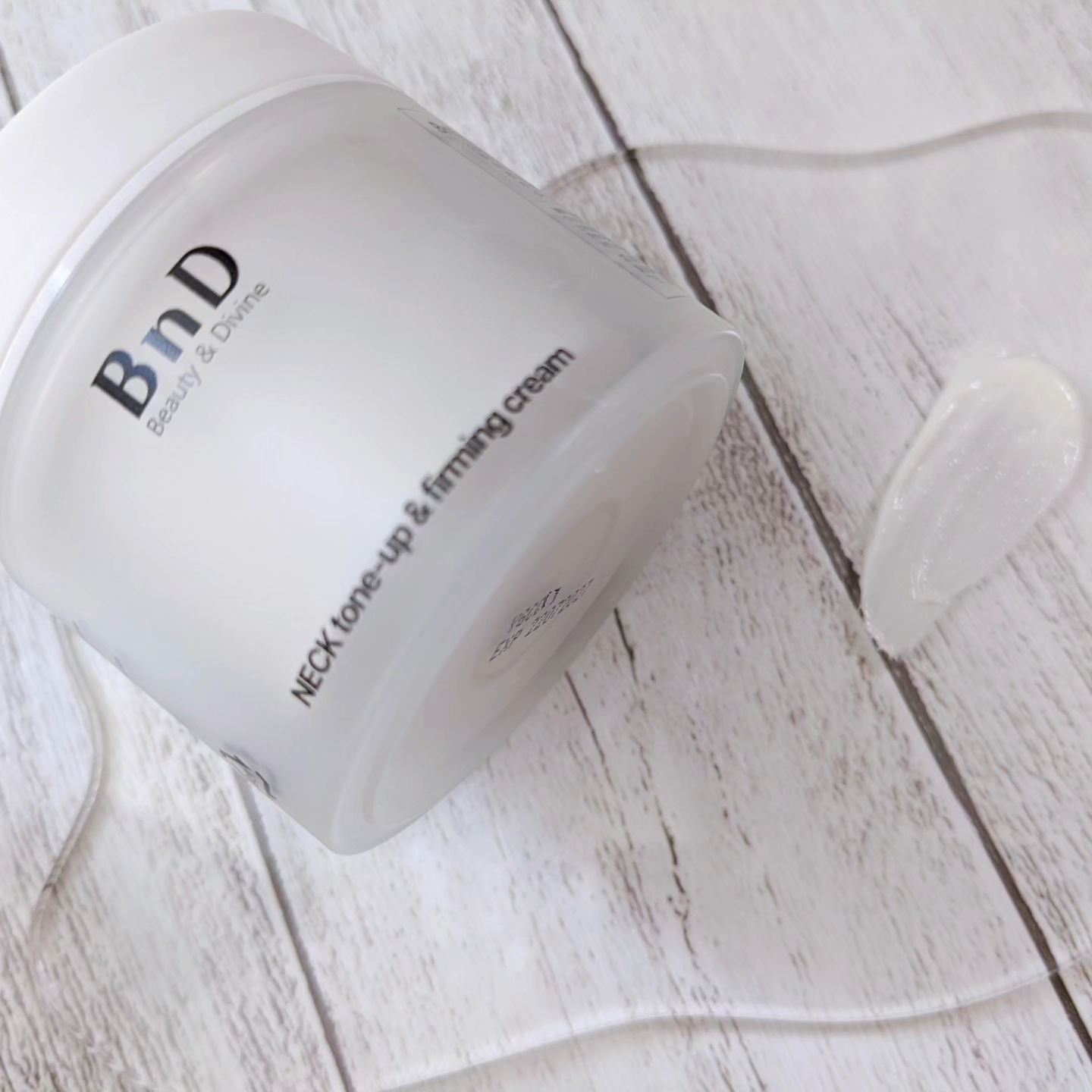 BnD ネックアイロン トーンアップ クリーム/BnD/ネック・デコルテケアを使ったクチコミ（2枚目）