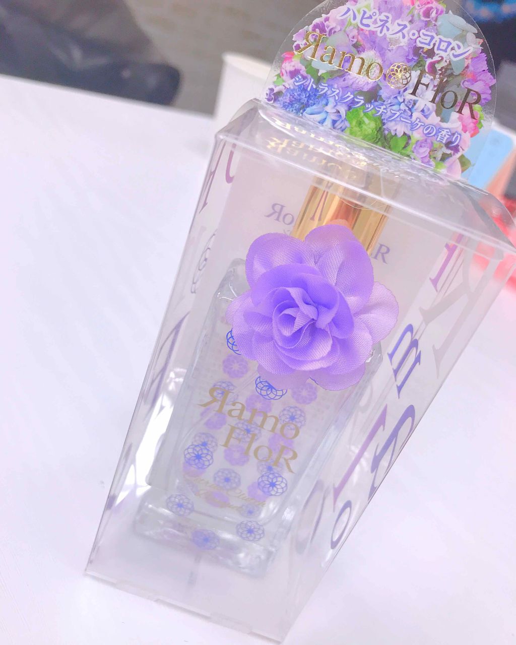 ラモ　フロール  オーデコロン　シトラスクラッチブーケの香り/ラブアンドピースパルファム/香水(レディース)を使ったクチコミ（1枚目）