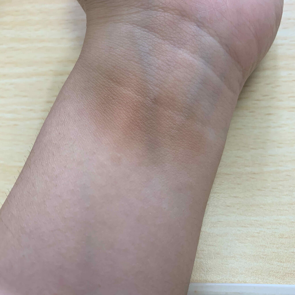 パウダー ポップ フラワー ブロンザー/CLINIQUE/ブロンザーを使ったクチコミ（3枚目）