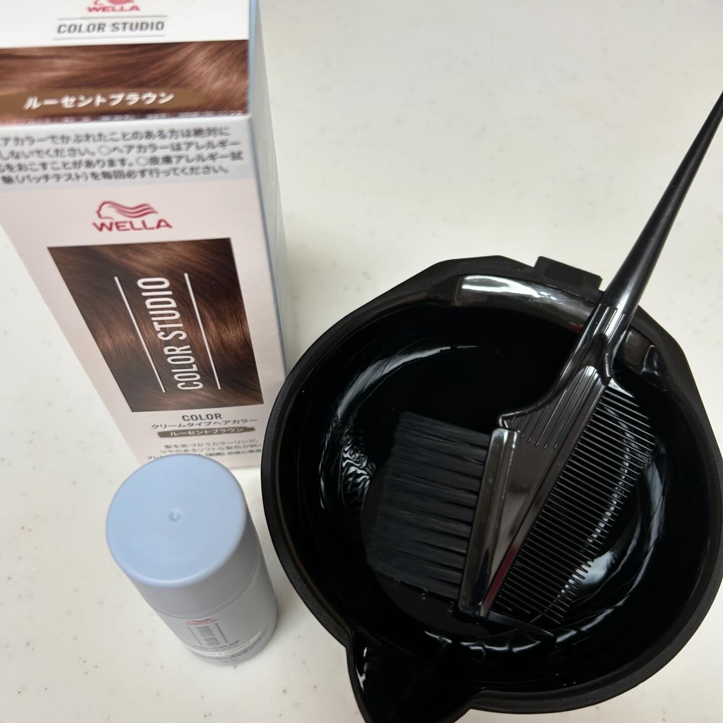 ウエラ カラースタジオ クリームタイプヘアカラー/ウエラ/ヘアカラーを使ったクチコミ（2枚目）