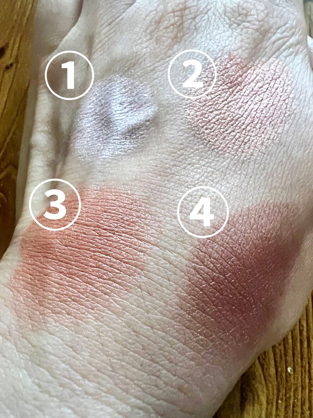 シルキースフレアイズ/キャンメイク/アイシャドウパレットを使ったクチコミ(3枚目)