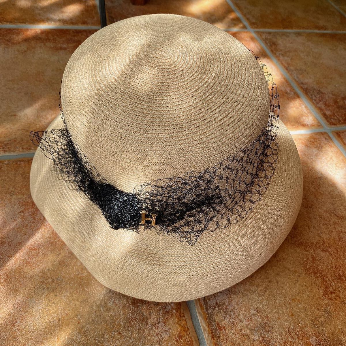 Her lip to BEAUTY Tutu Braid Casablanca