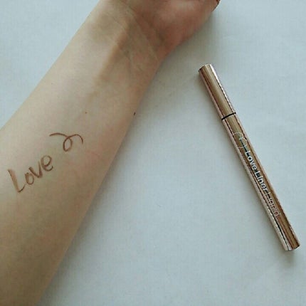 ラブ・ライナー リキッドアイライナーR3/ラブ・ライナー/リキッドアイライナーを使ったクチコミ(2枚目)