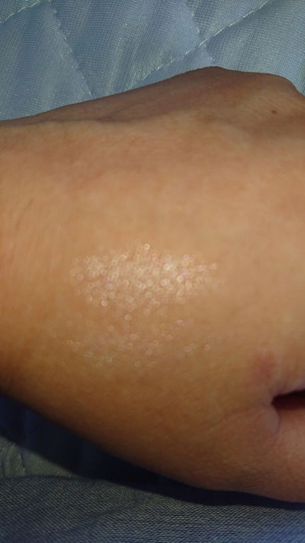 パールグロウハイライト/CEZANNE/パウダーハイライトを使ったクチコミ(3枚目)