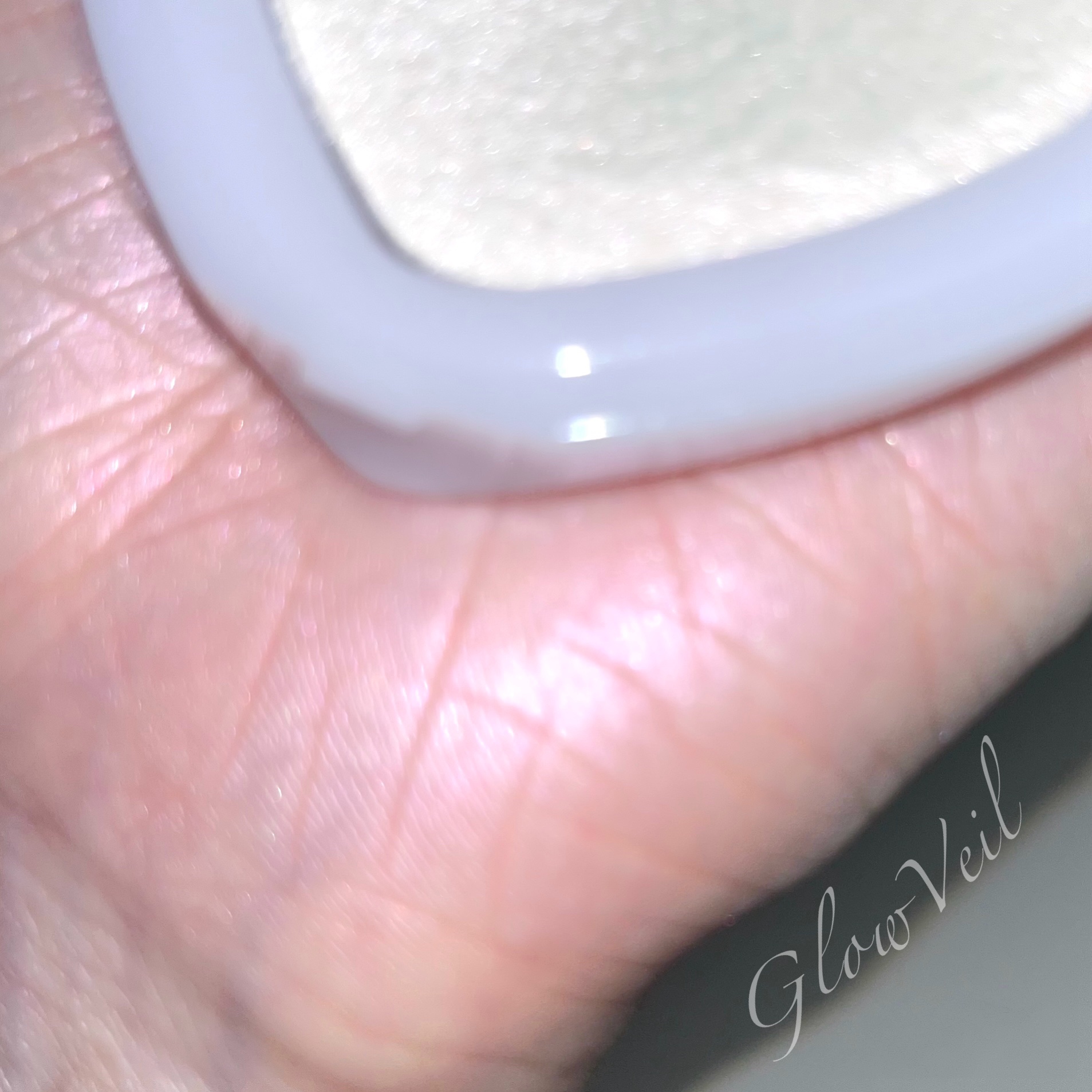 lilybyred ラヴビーム グロウヴェールのクチコミ「真珠のような輝き💎白みピンクヴェール🪽💗
━━━━━━━━━━━━━━━
lilybyred .....」（1枚目）