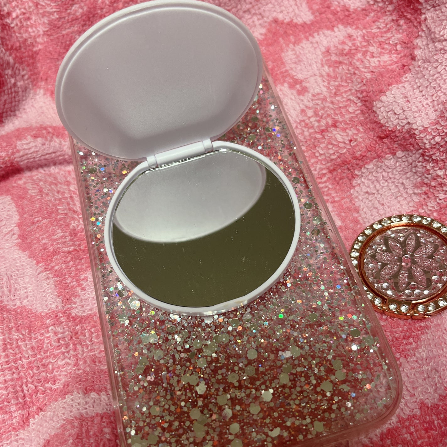 苺貴族 on LIPS 「SHEINの購入品です(o^^o)スマホケース+スマホリング価..」(3枚目)