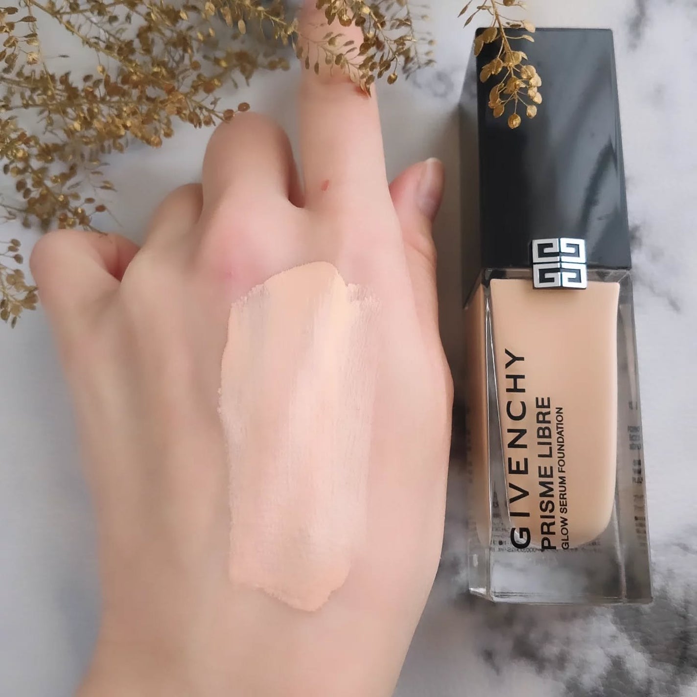 きょのすけ🌸フォロバ on LIPS 「<ジバンシィ プリズム きょのすけ🌸フォロバ on LIPS 「<ジバンシィ プリズム
