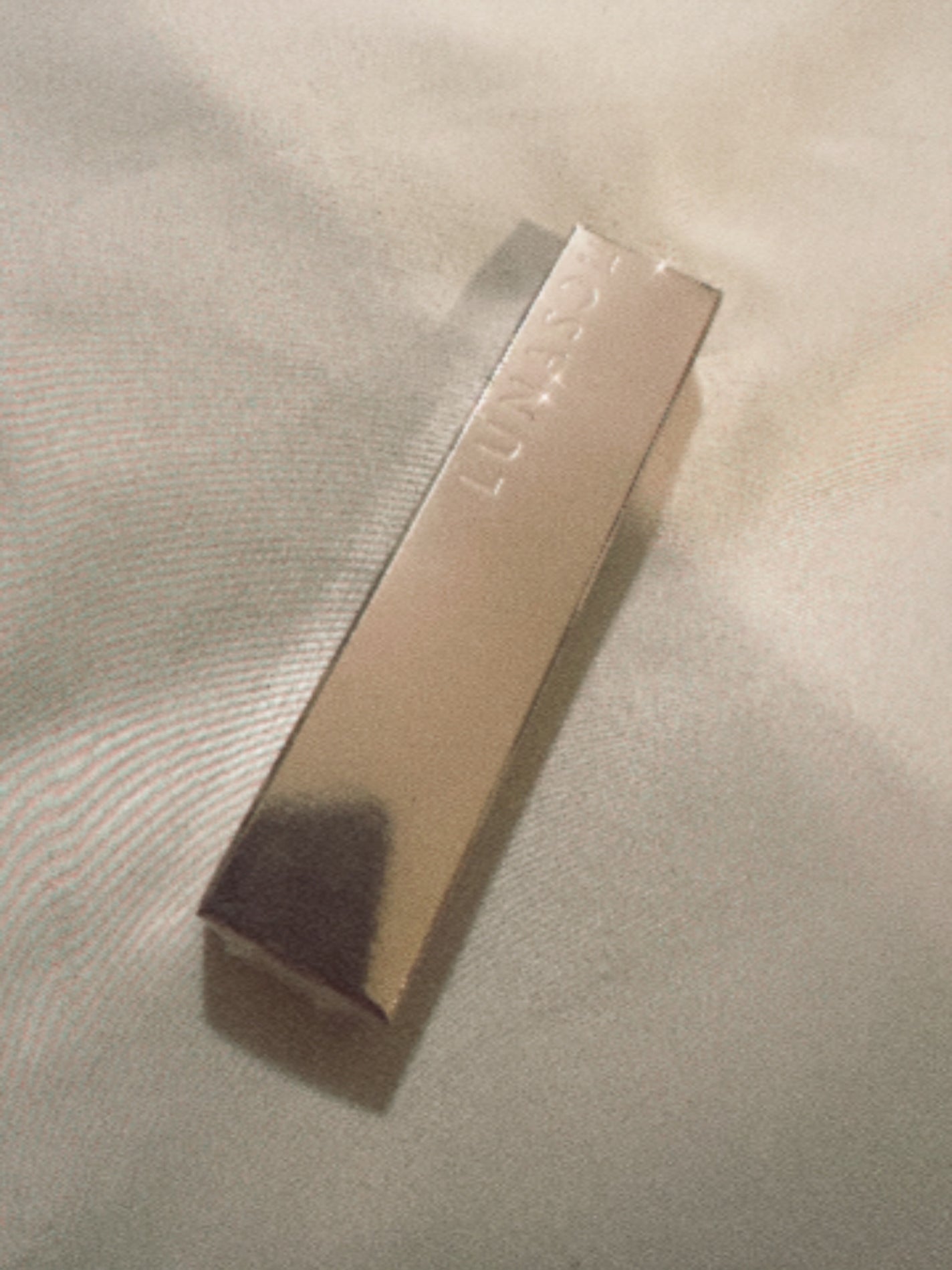 イルミネイティング アイペンシル/LUNASOL/スティックアイシャドウを使ったクチコミ(1枚目)