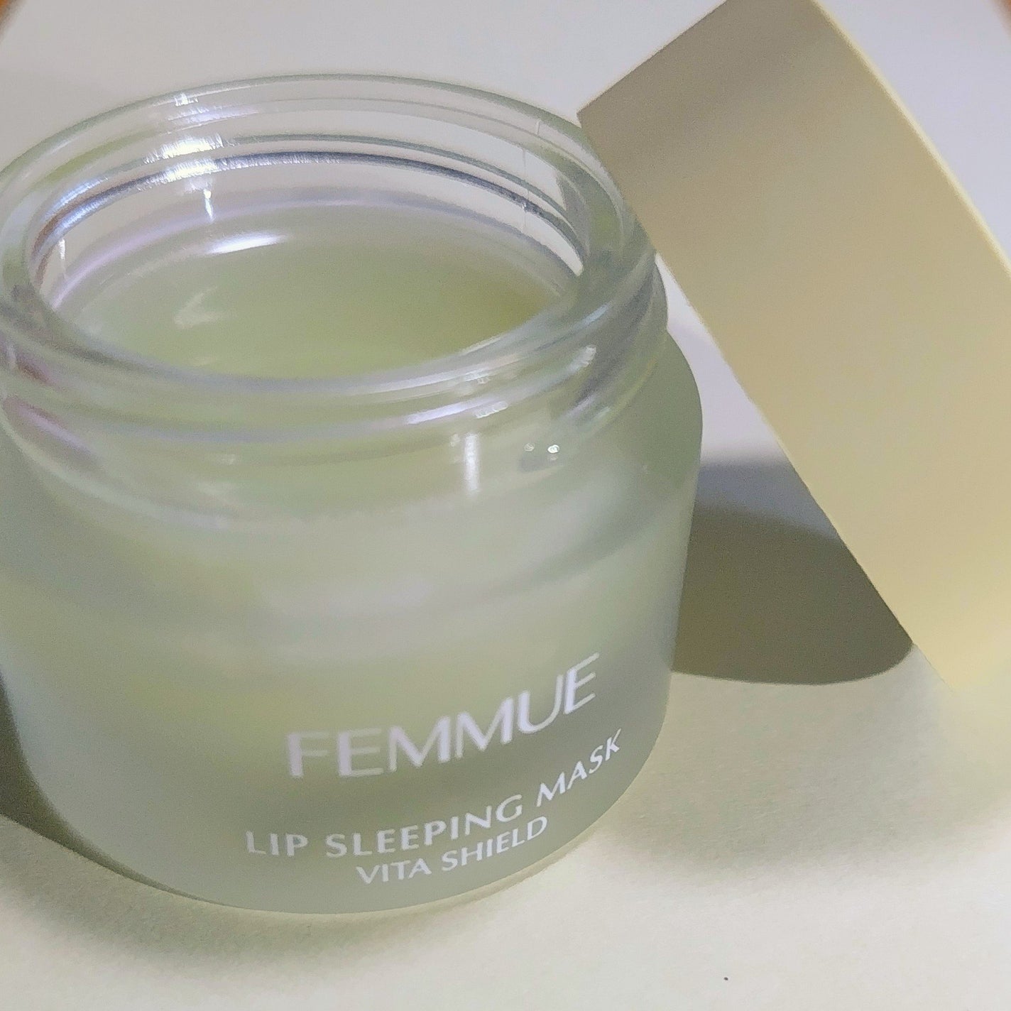 リップスリーピングマスク VS(ビタシールド)/FEMMUE/リップマスクを使ったクチコミ(4枚目)