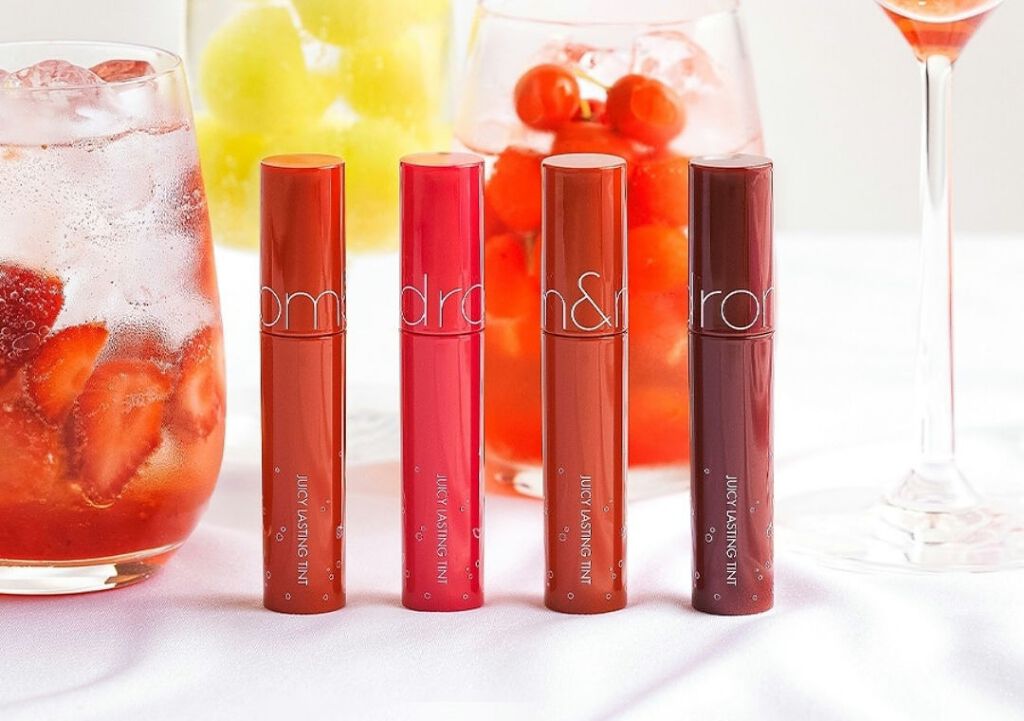 ジューシーラスティングティント/rom&nd/リップティントを使ったクチコミ(5枚目)