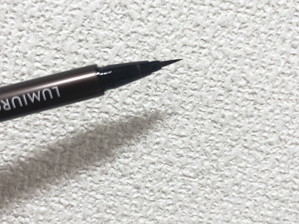 スキルレスライナー/LUMIURGLAS/リキッドアイライナーを使ったクチコミ（2枚目）