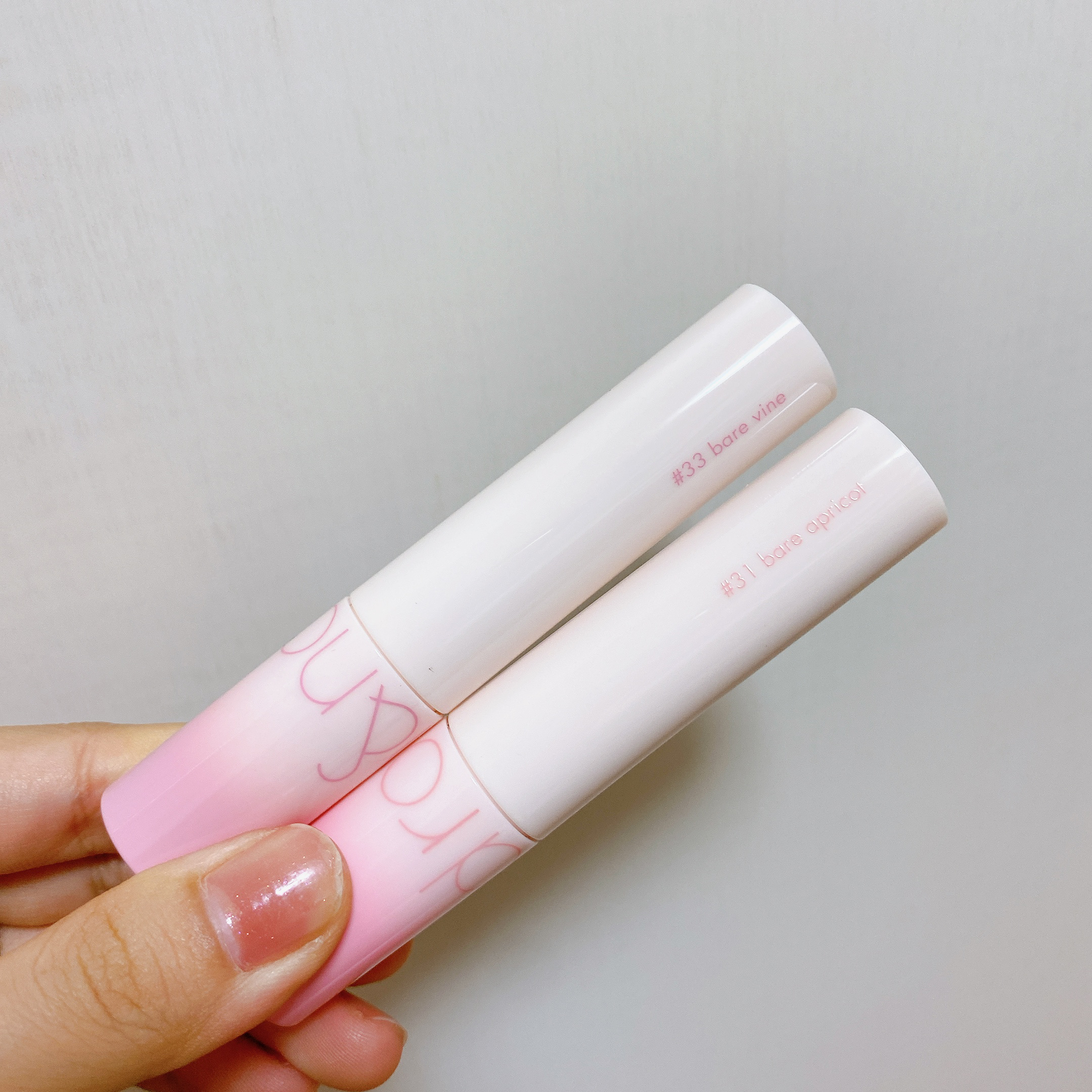 ジューシーラスティングティント/rom&nd/リップティントを使ったクチコミ（2枚目）