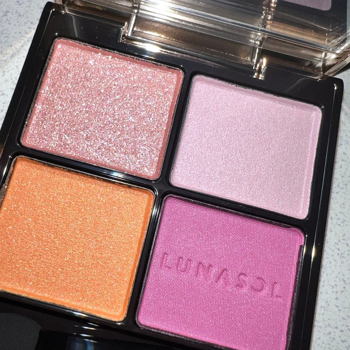 アイカラーレーション/LUNASOL/アイシャドウパレットを使ったクチコミ(2枚目)