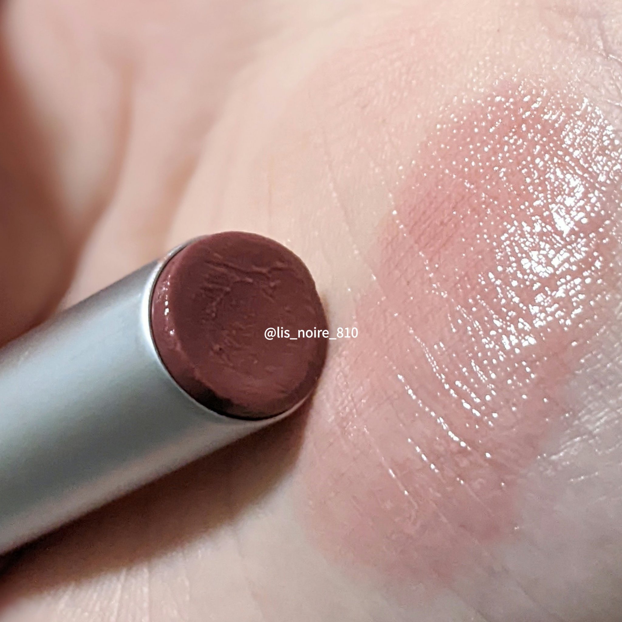 グラスティングメルティングバーム/rom&nd/リップバームを使ったクチコミ（1枚目）