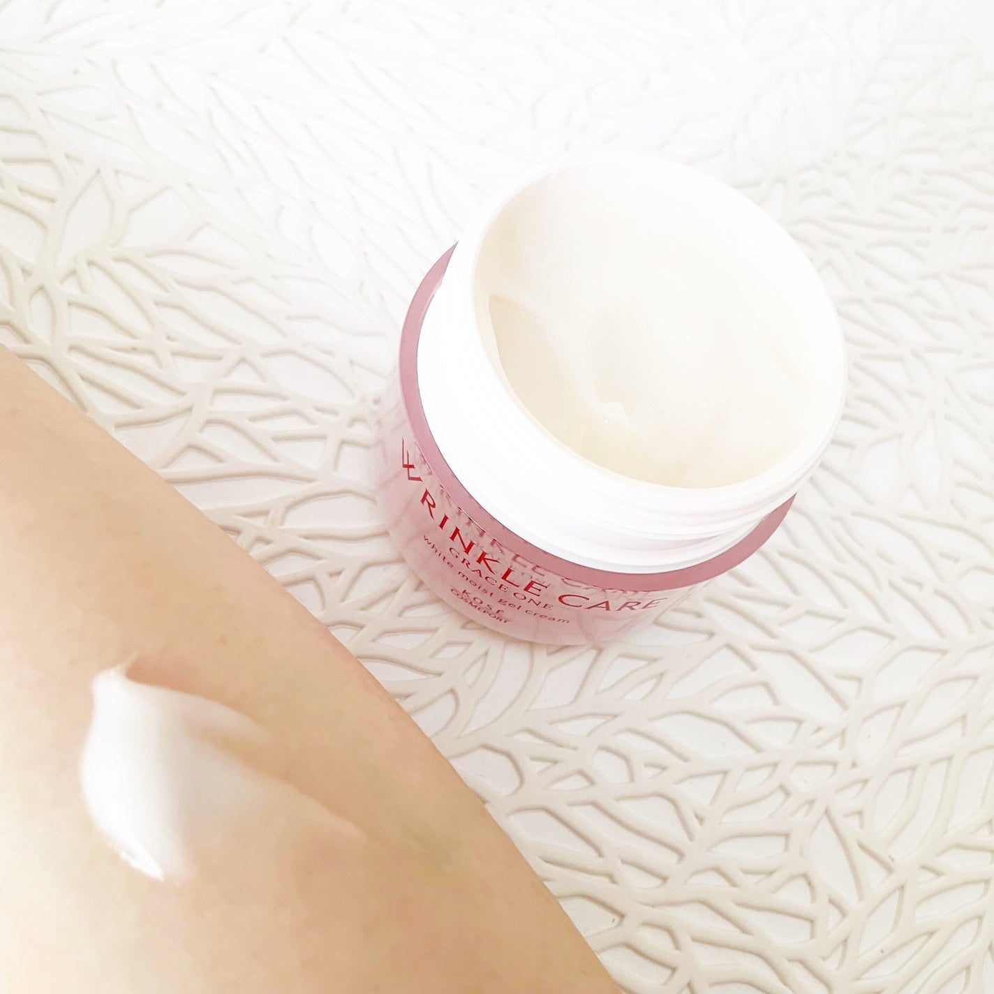 リンクルケア ホワイト モイストジェルクリーム/グレイスワン/オールインワン化粧品を使ったクチコミ(3枚目)