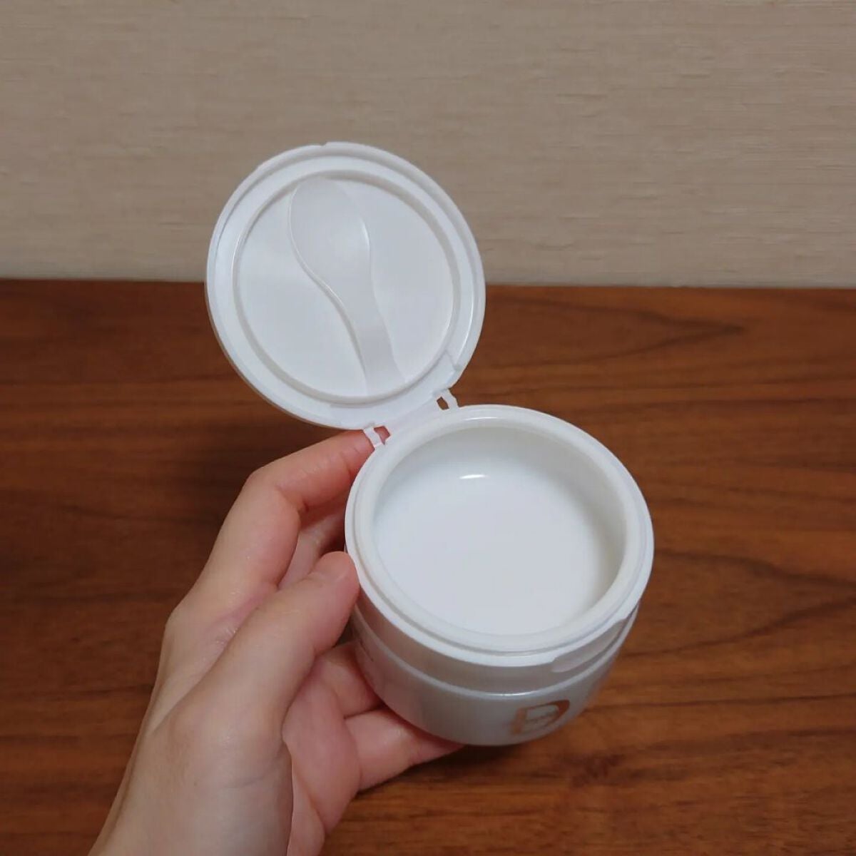 薬用アトピアD 美白保湿ミルクゲル/アトピアD/オールインワン化粧品を使ったクチコミ(2枚目)