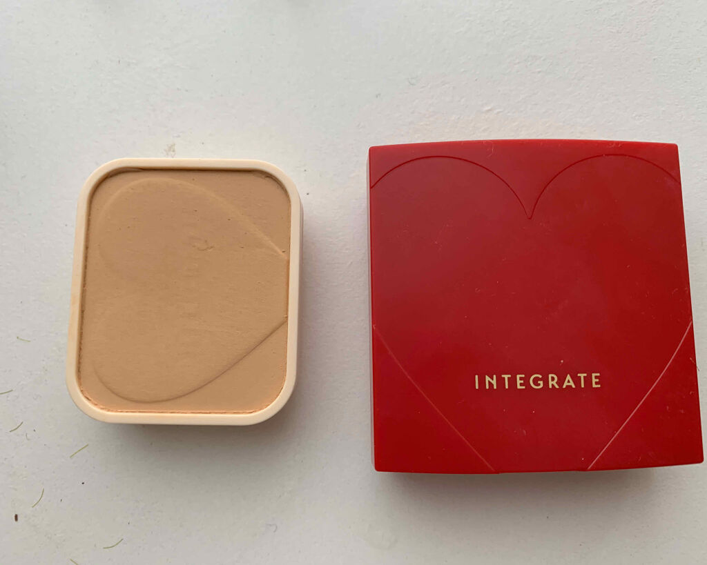 プロフィニッシュファンデーション/インテグレート/パウダーファンデーションを使ったクチコミ（2枚目）