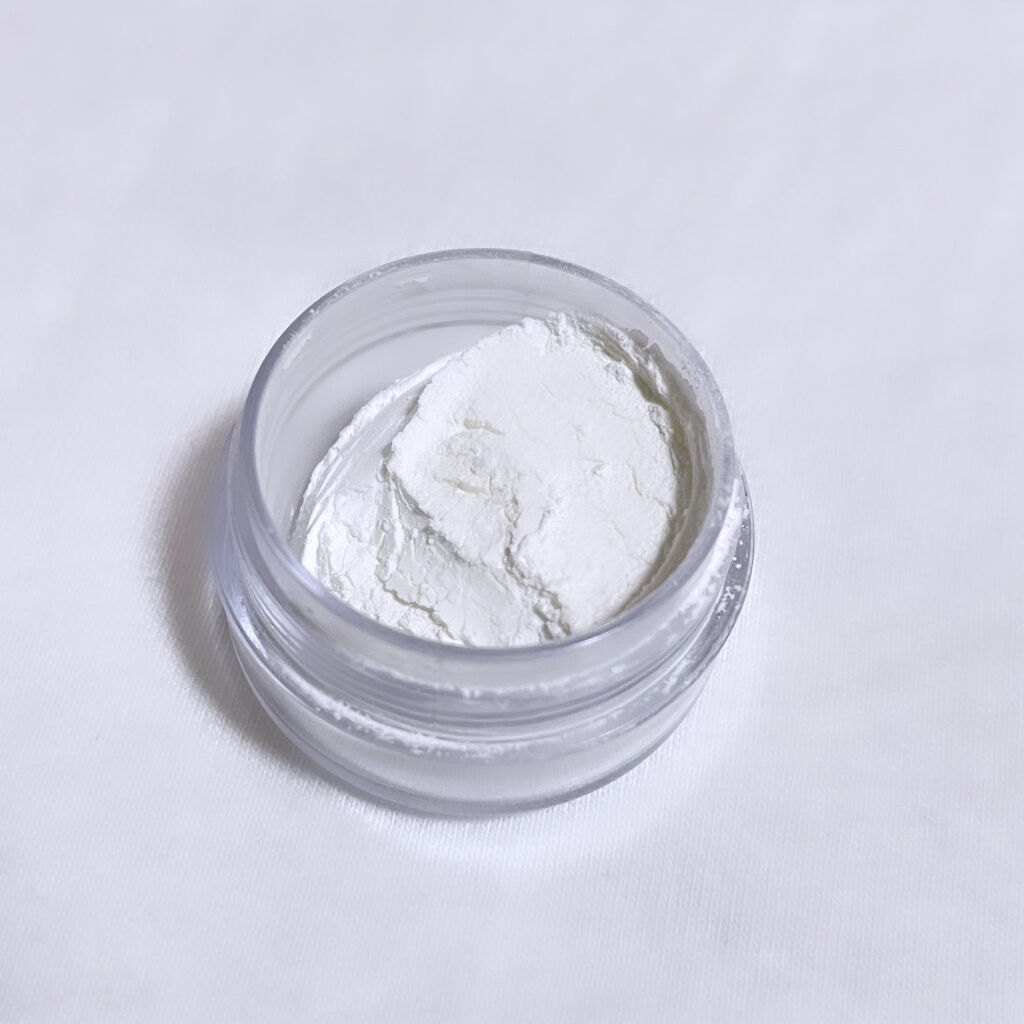 スポンジ付きチーク容器/DAISO/その他化粧小物を使ったクチコミ（3枚目）