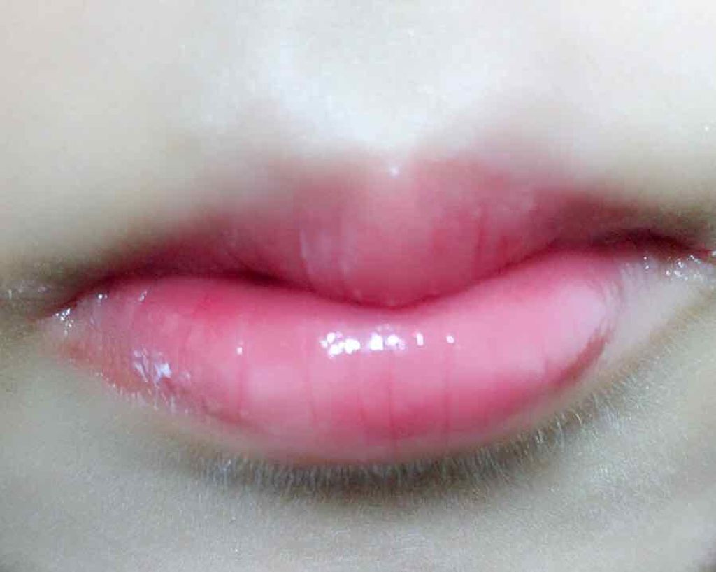 リップケアオイル/excel/リップグロスを使ったクチコミ(2枚目)