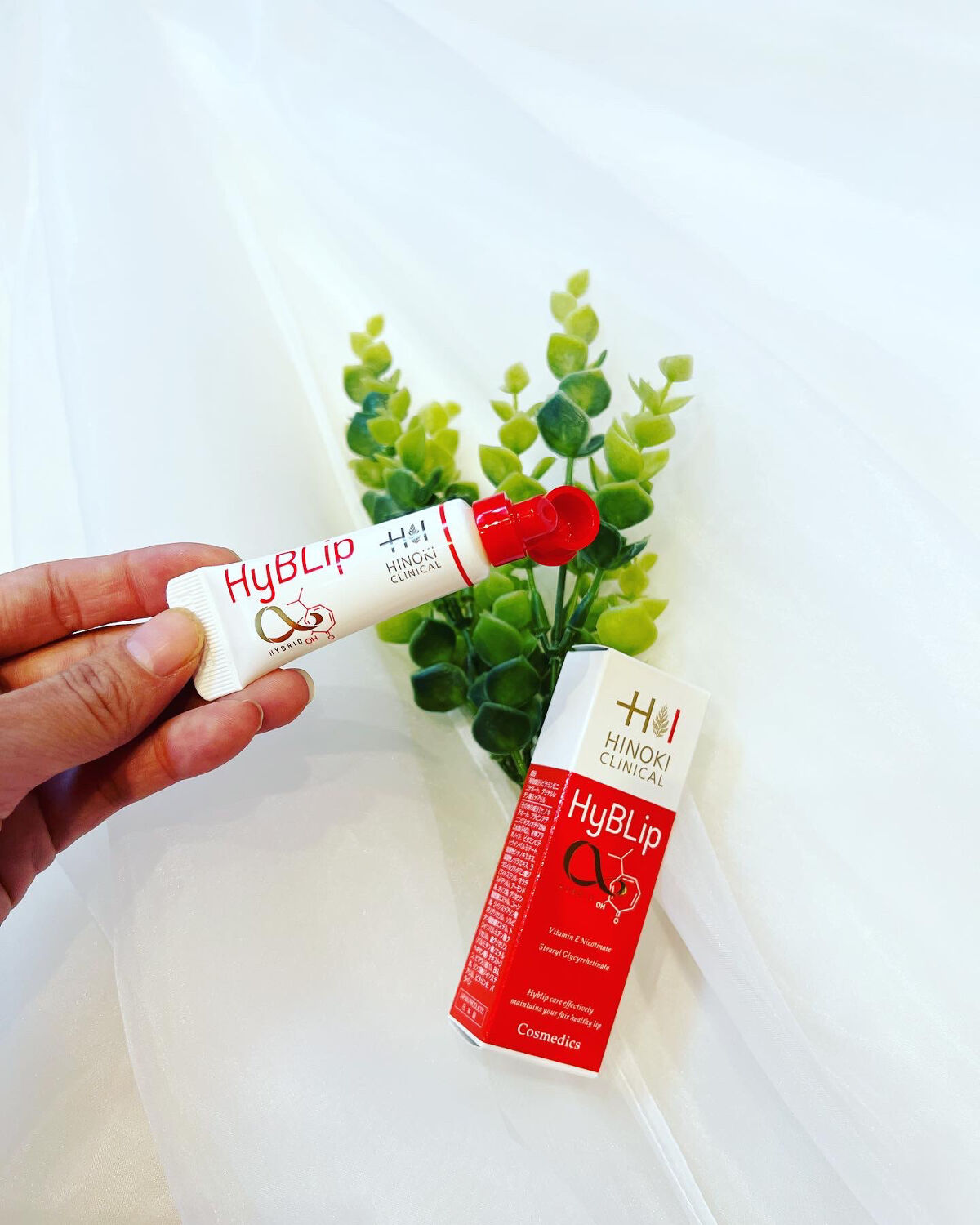 HyBLipモイストリップ/ヒノキ肌粧品/リップ美容液を使ったクチコミ（3枚目）
